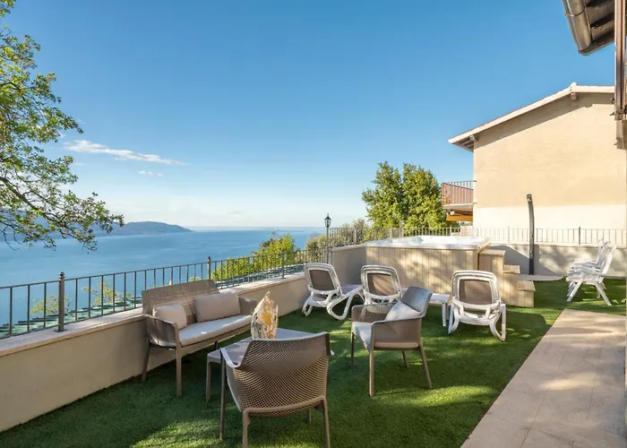 Piccola Meraviglia Sul Garda